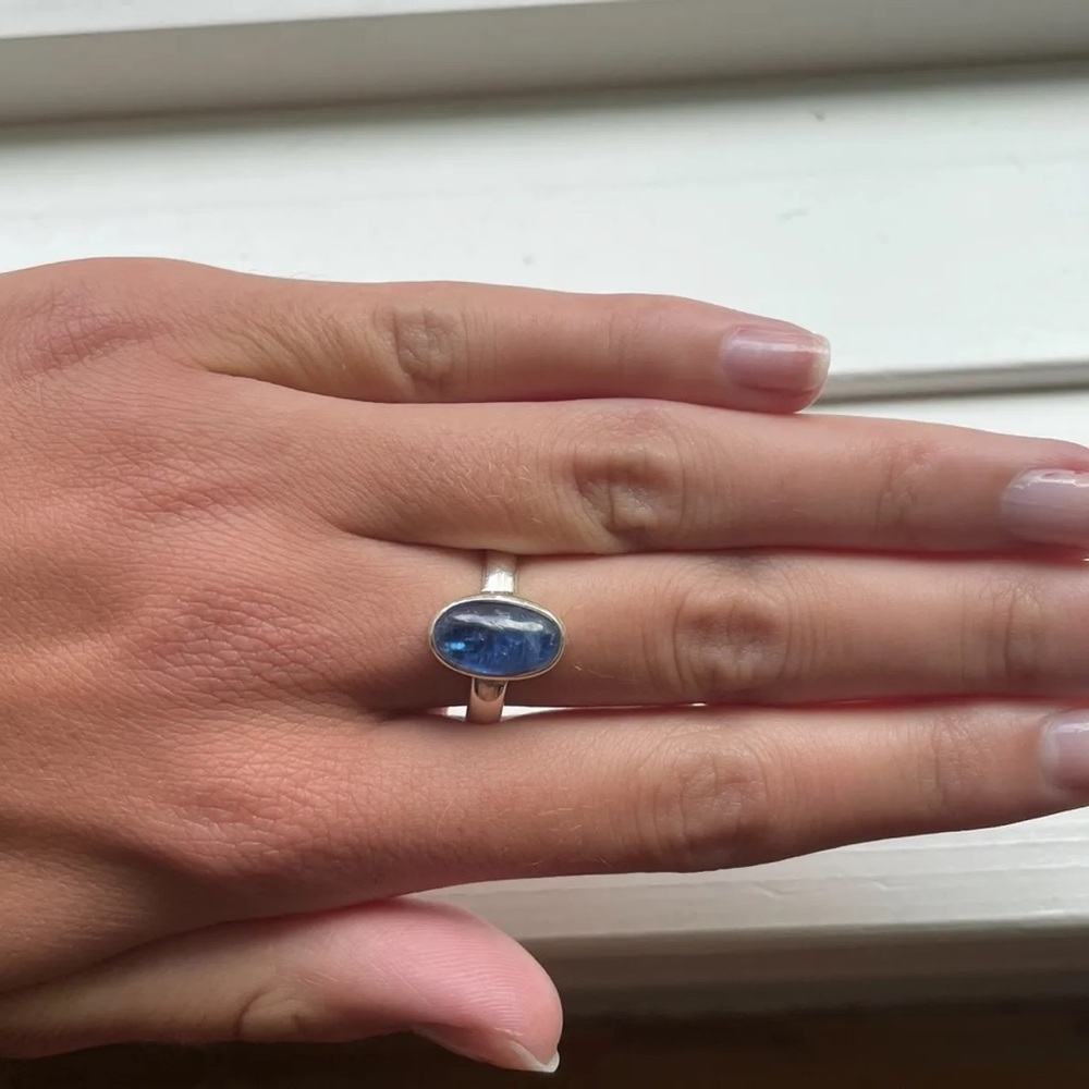 Brand new Sterling silver ring